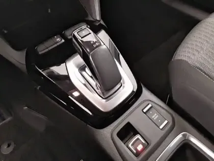 Photo 13 Opel Corsa  Electrique 136 ch & Batterie 50 kWh