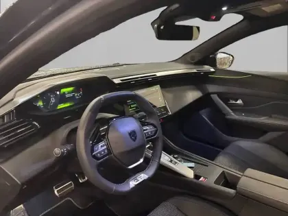 Photo 27 Peugeot 408  Hybrid 145 e-DCS6