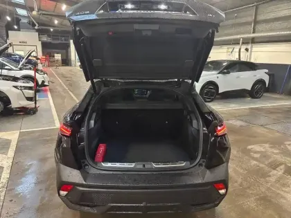 Photo 45 Peugeot 408  Hybrid 145 e-DCS6