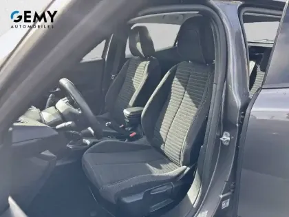 Photo 8 Peugeot 2008  BlueHDi 110 S&S BVM6