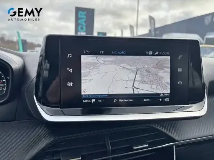 Photo 17 Peugeot 2008  BlueHDi 110 S&S BVM6