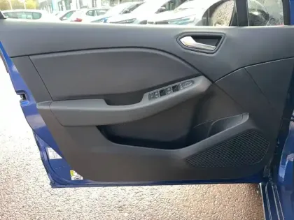 Photo 10 Renault Clio  TCe 90