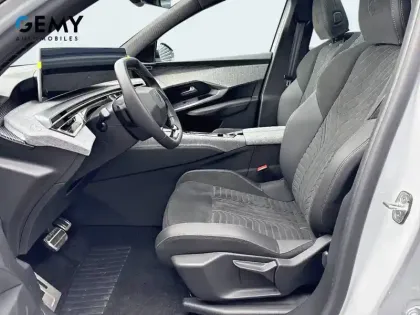 Photo 8 Peugeot 5008  Plug-in Hybrid 195 e-DCS7