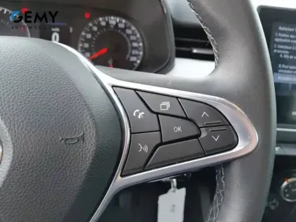 Photo 15 Renault Clio Gén. V (BJA) Ph1 NG Evolution 5