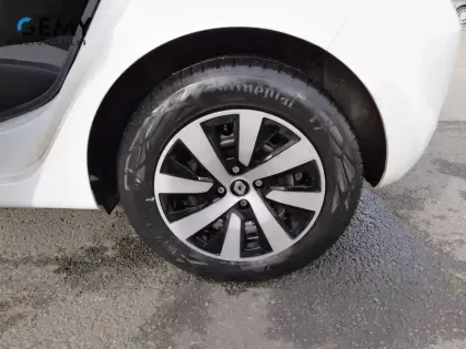 Photo 10 Renault Clio Gén. V (BJA) Ph1 NG Evolution 5