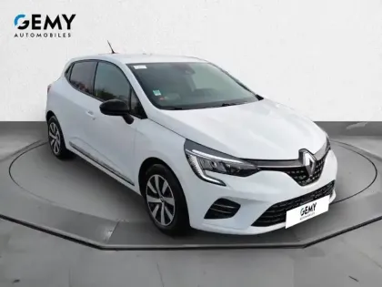 Photo 30 Renault Clio Gén. V (BJA) Ph1 NG Evolution 5