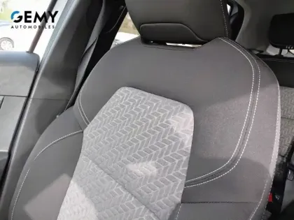 Photo 24 Renault Clio Gén. V (BJA) Ph1 NG Evolution 5