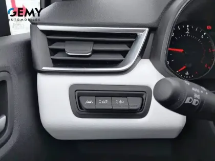 Photo 81 Renault Clio  Blue dCi 100