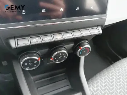 Photo 91 Renault Clio  Blue dCi 100