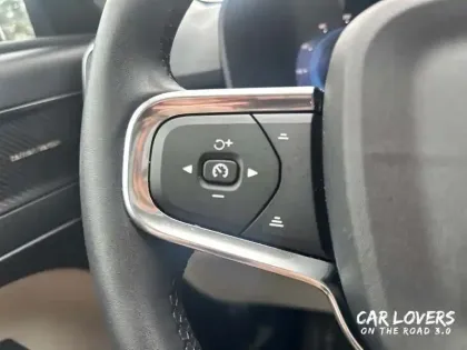 Photo 22 Volvo Xc40  B3 163 ch DCT7