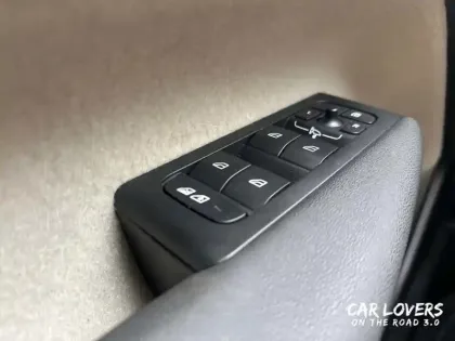 Photo 15 Volvo Xc40  B3 163 ch DCT7