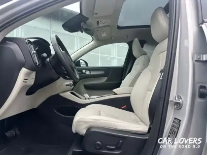 Photo 10 Volvo Xc40  B3 163 ch DCT7