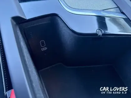 Photo 24 Volvo Xc60  T6 AWD Hybride rechargeable 253 ch+145 ch Geartronic 8