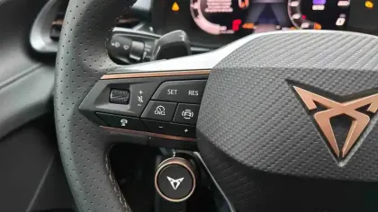 Photo 18 Cupra Terramar  1.5 eTSI Hybrid 150 ch DSG7