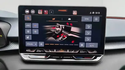 Photo 14 Cupra Terramar  1.5 eTSI Hybrid 150 ch DSG7