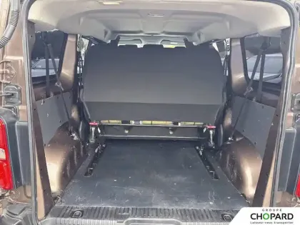 Photo 19 Peugeot Expert  Standard BlueHDi 120ch S&S BVM6