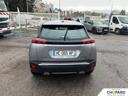 Photo 5 Peugeot 2008  Hybrid 136 e-DCS6