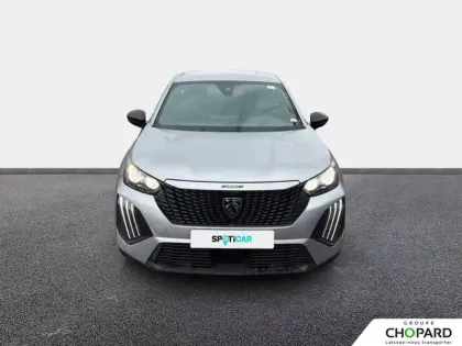 Photo 35 Peugeot 2008  Hybrid 136 e-DCS6