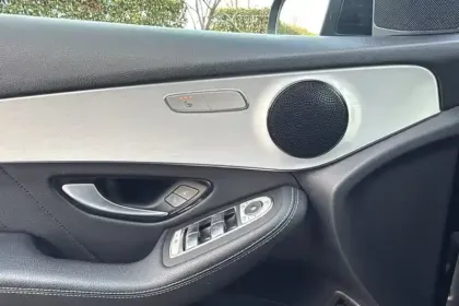 Photo 19 Mercedes Classe GLC GLC 300 e 9G-Tronic 4Matic