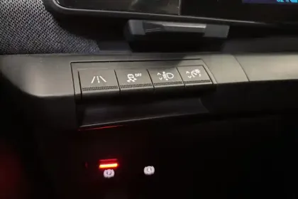 Photo 19 Renault Megane  E-Tech EV60 220 ch optimum charge