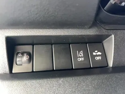 Photo 23 Suzuki Jimny  1.5 VVT 2 PLACES