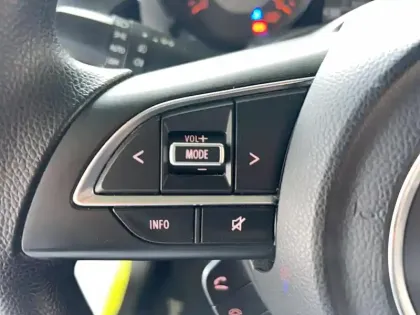 Photo 8 Suzuki Jimny  1.5 VVT 2 PLACES