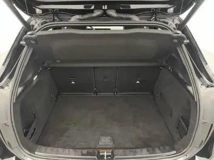 Photo 13 Mercedes GLA  250 e Hybrid EQ 8G-DCT