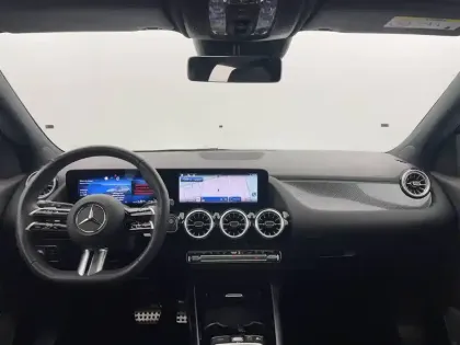 Photo 98 Mercedes GLA  250 e Hybrid EQ 8G-DCT