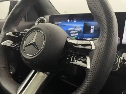 Photo 24 Mercedes GLA  250 e Hybrid EQ 8G-DCT