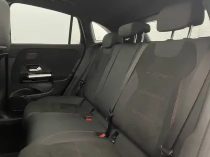 Photo 49 Mercedes GLA  250 e Hybrid EQ 8G-DCT