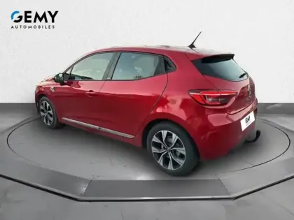 Photo 6 Renault Clio  E-Tech 140