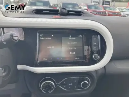 Photo 13 Renault Twingo  III E-Tech