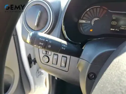 Photo 16 Dacia Spring 