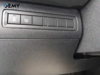 Photo 20 Peugeot 308  1.2 PureTech 130ch S&S EAT6