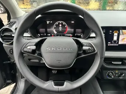 Photo 26 Skoda Fabia  1.0 TSI 95 ch EVO 2 BVM5