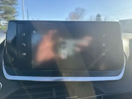 Photo 25 Peugeot 2008  Electrique 136 ch