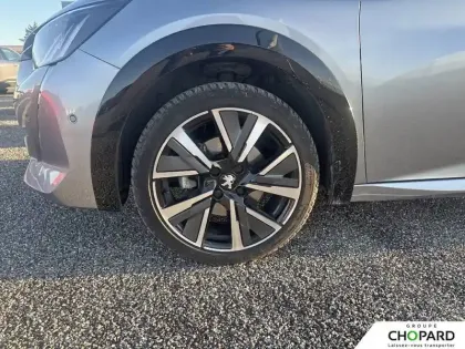 Photo 10 Peugeot 208  PureTech 100 S&S EAT8