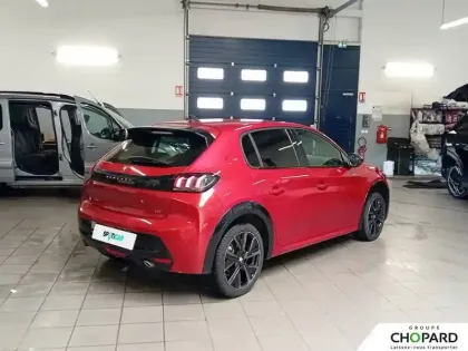 Photo 24 Peugeot 208  PureTech 100 S&S EAT8