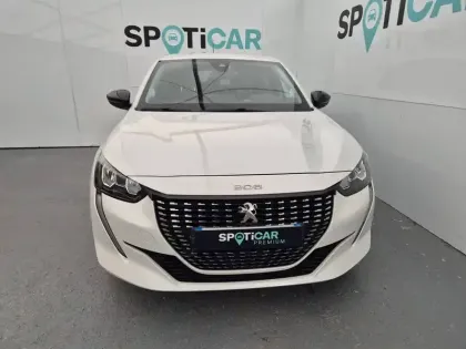 Photo 16 Peugeot 208  PureTech 100 S&S EAT8