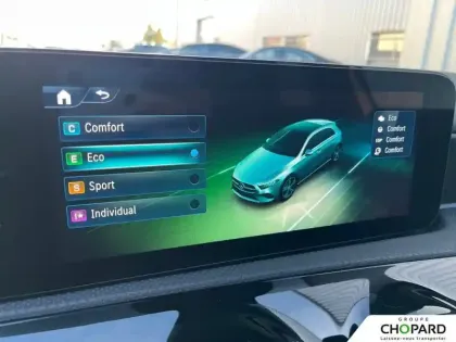 Photo 23 Mercedes Classe A  200 7G-DCT