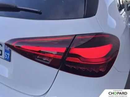 Photo 27 Mercedes Classe A  200 7G-DCT