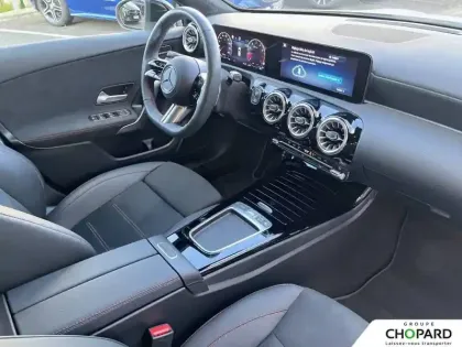 Photo 12 Mercedes Classe A  200 7G-DCT