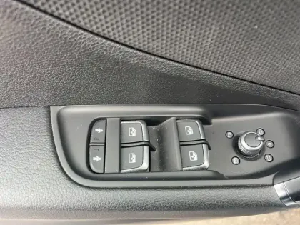 Photo 21 Audi Q2  35 TFSI 150 S tronic 7