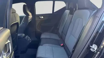 Photo 10 Volvo Xc40  B3 163 ch DCT7