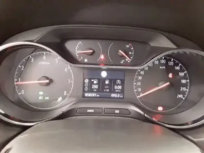 Photo 9 Opel Grandland X  1.2 Turbo 130 ch