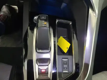 Photo 19 Peugeot 3008 Gén. II Ph2 GT 5