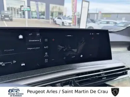 Photo 21 Peugeot 3008  Hybrid 145 e-DCS6