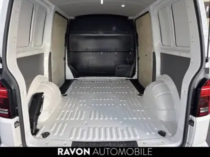 Photo 12 Volkswagen Transporter  6.1 VAN L1H1 2.0 TDI 204 DSG7