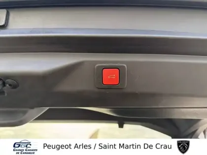 Photo 21 Peugeot 3008  Hybrid 145 e-DCS6