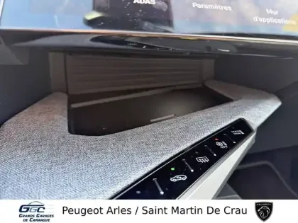 Photo 15 Peugeot 3008  Hybrid 145 e-DCS6